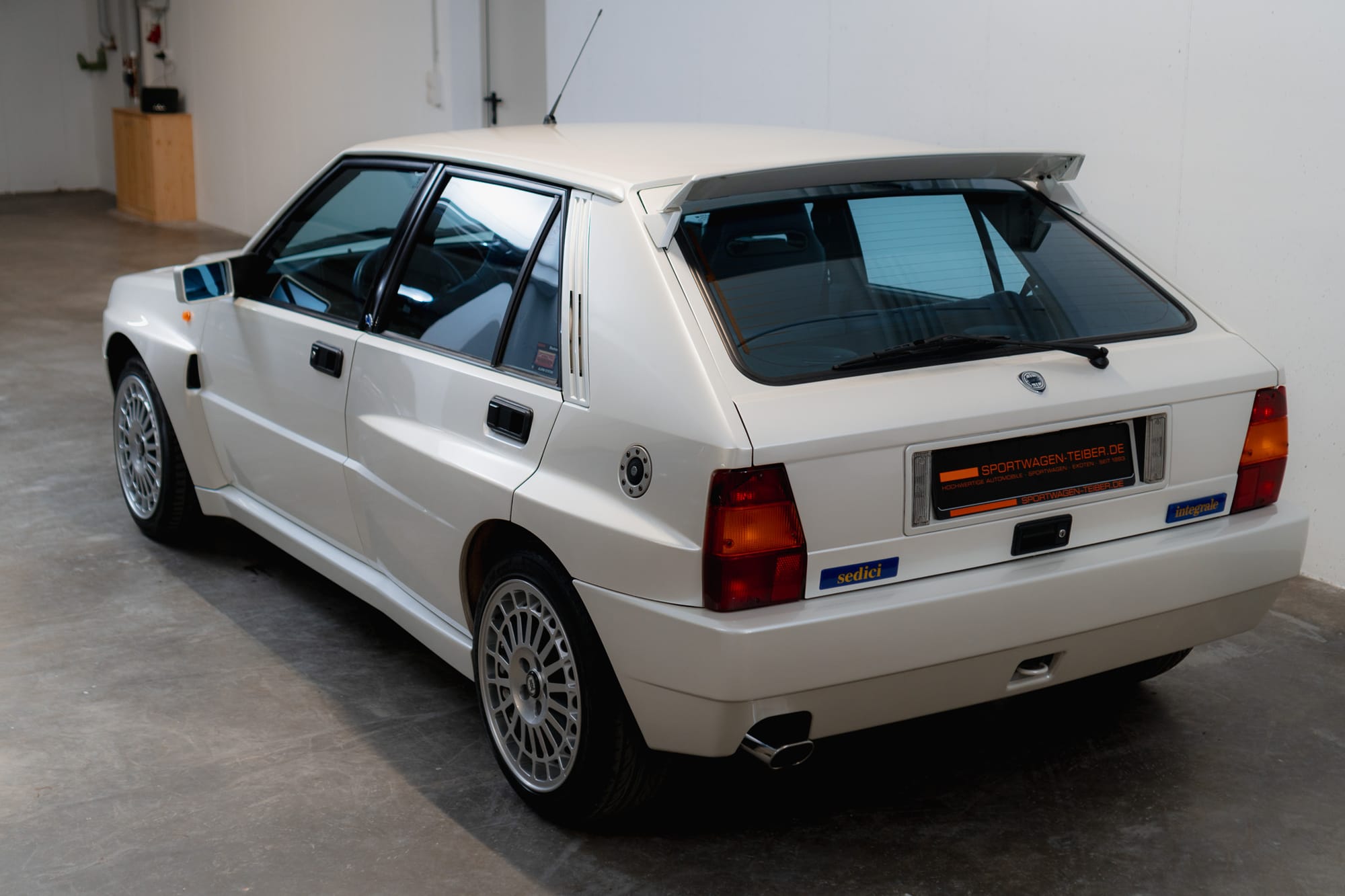 Lancia Delta HF Integrale EVO 2 "La Perla"