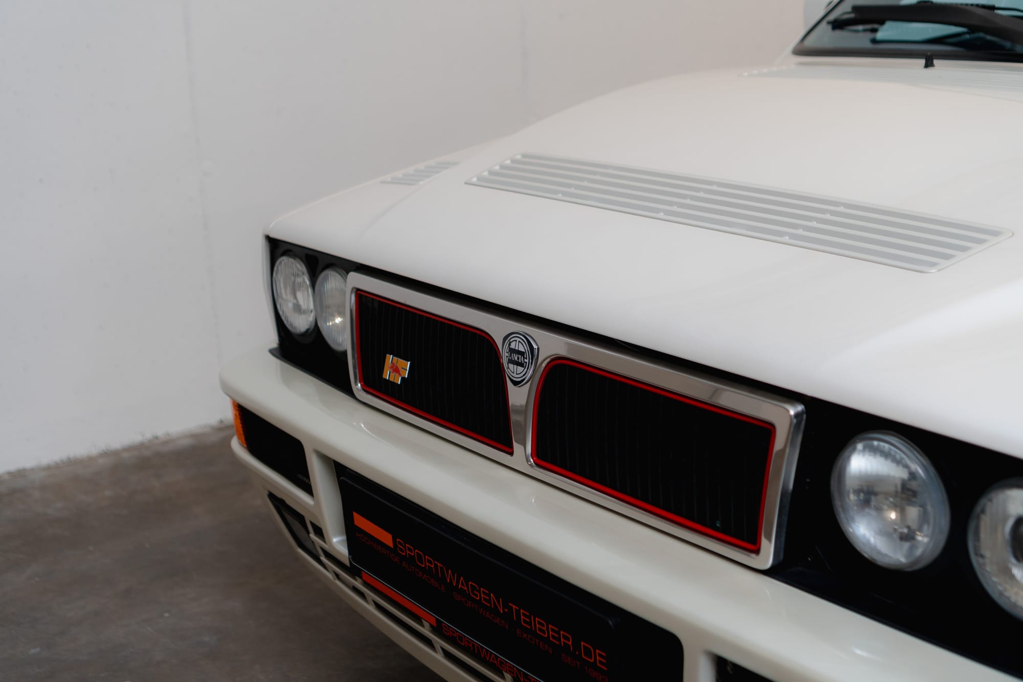 Lancia Delta HF Integrale EVO 2 "La Perla"