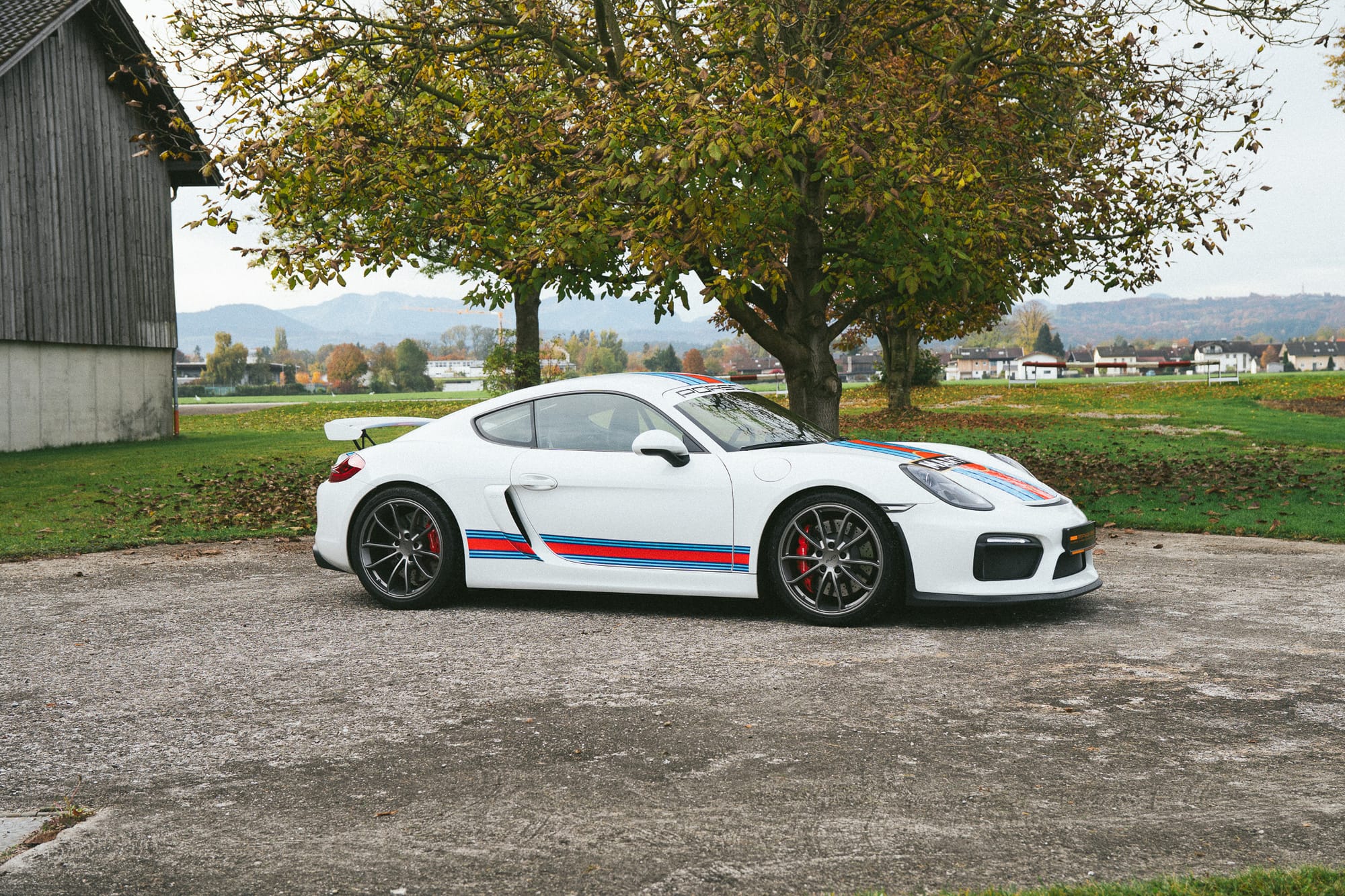 Porsche Cayman GT4